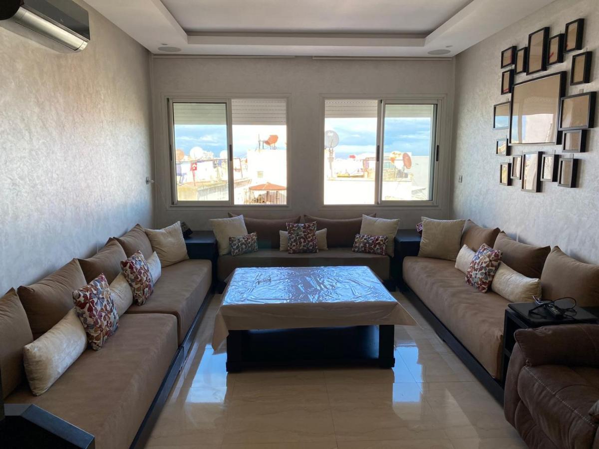 Magnifique appart F3, rénové, très bien desservie Casablanca Extérieur photo
