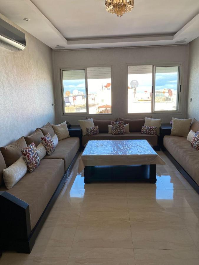 Magnifique appart F3, rénové, très bien desservie Casablanca Extérieur photo