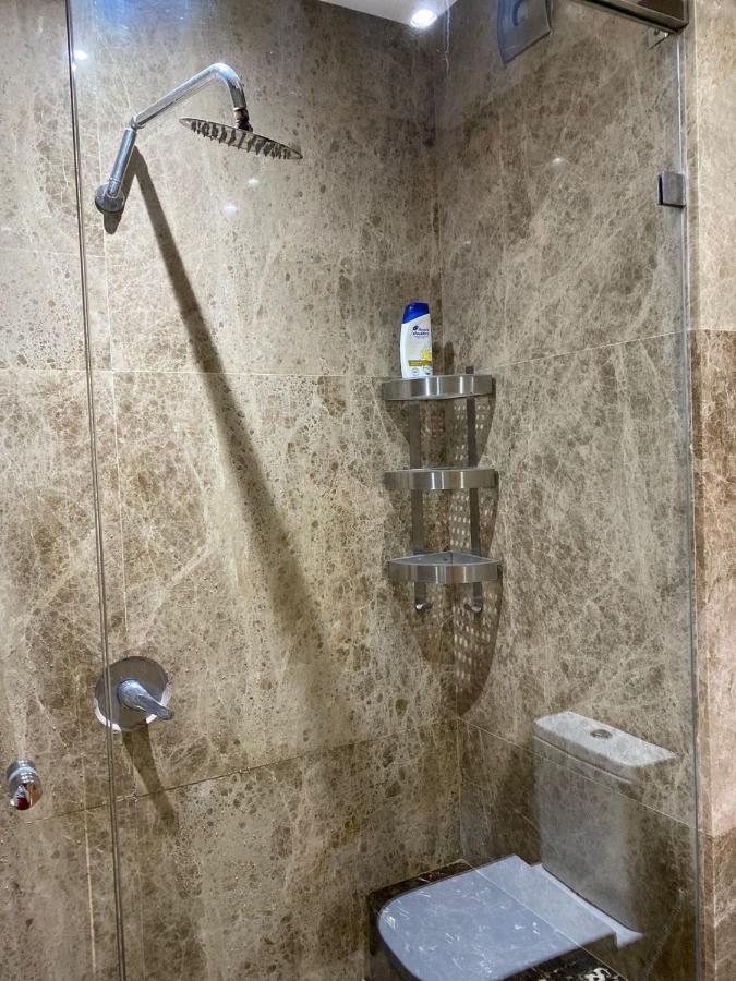 Magnifique appart F3, rénové, très bien desservie Casablanca Extérieur photo